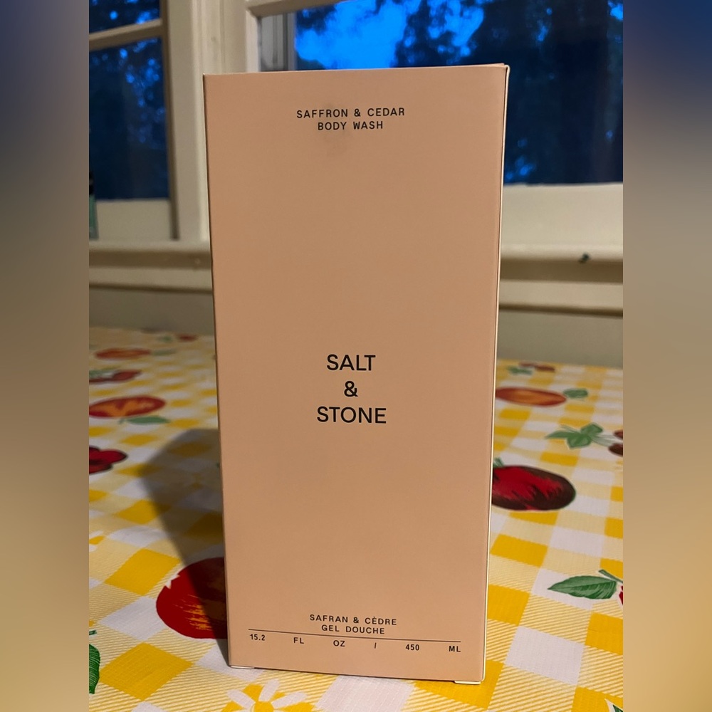 Salt and Stone Saffron and Cedar Body Wash